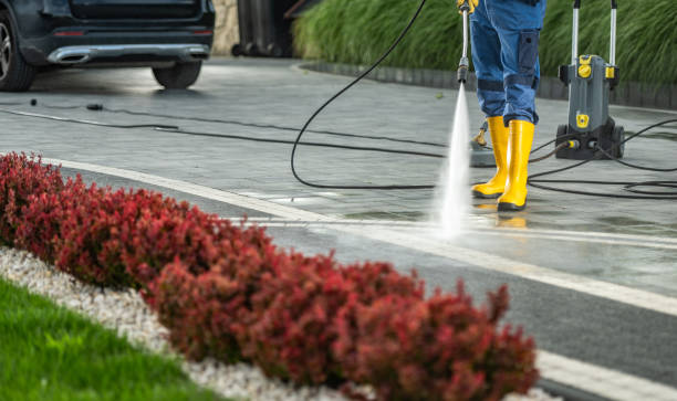 Why Choose Our Certified Pressure Washing Experts for Your Project Needs in Charleston, MS?